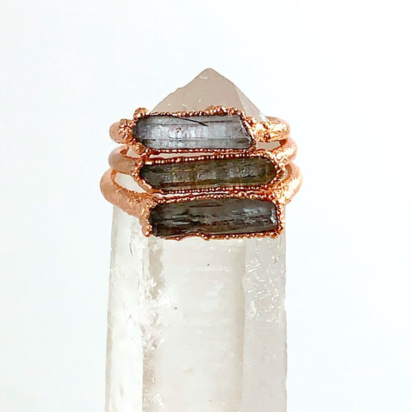 Quartz Bar Ring