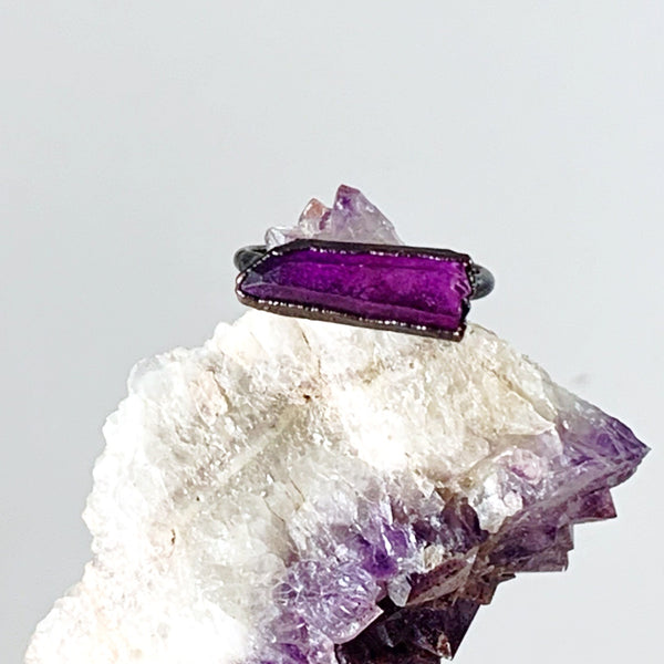 Purple Quartz Bar Ring